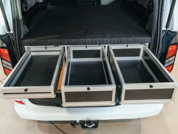 Ford Tourneo Custom 2024_horni_supliky_350